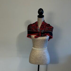 Anne Klein wool scarf, for Vera. Vintage. Rare find.